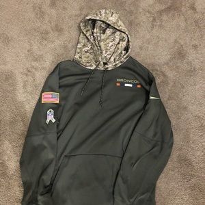 Broncos Nike Salute to Service XXL sweatshirt